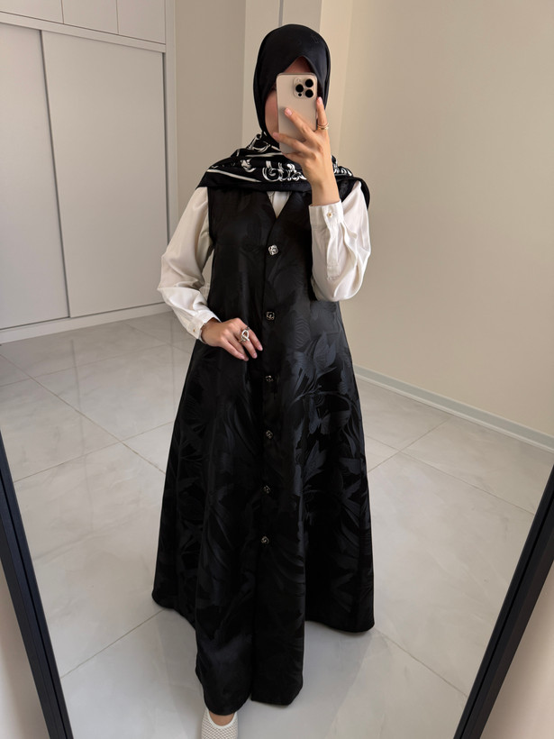 وست ژاکارد پروانه