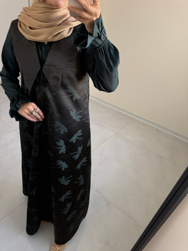 وست سنجاقک نگینی
