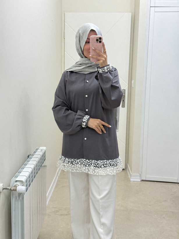 مانتو ستاره