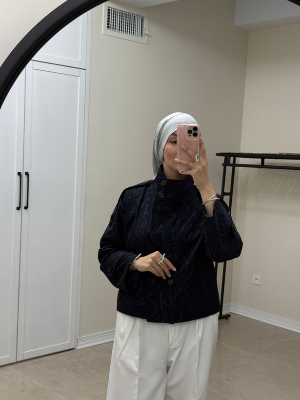 بارانی کوتاه ( ترنج کت ) مدل میرا